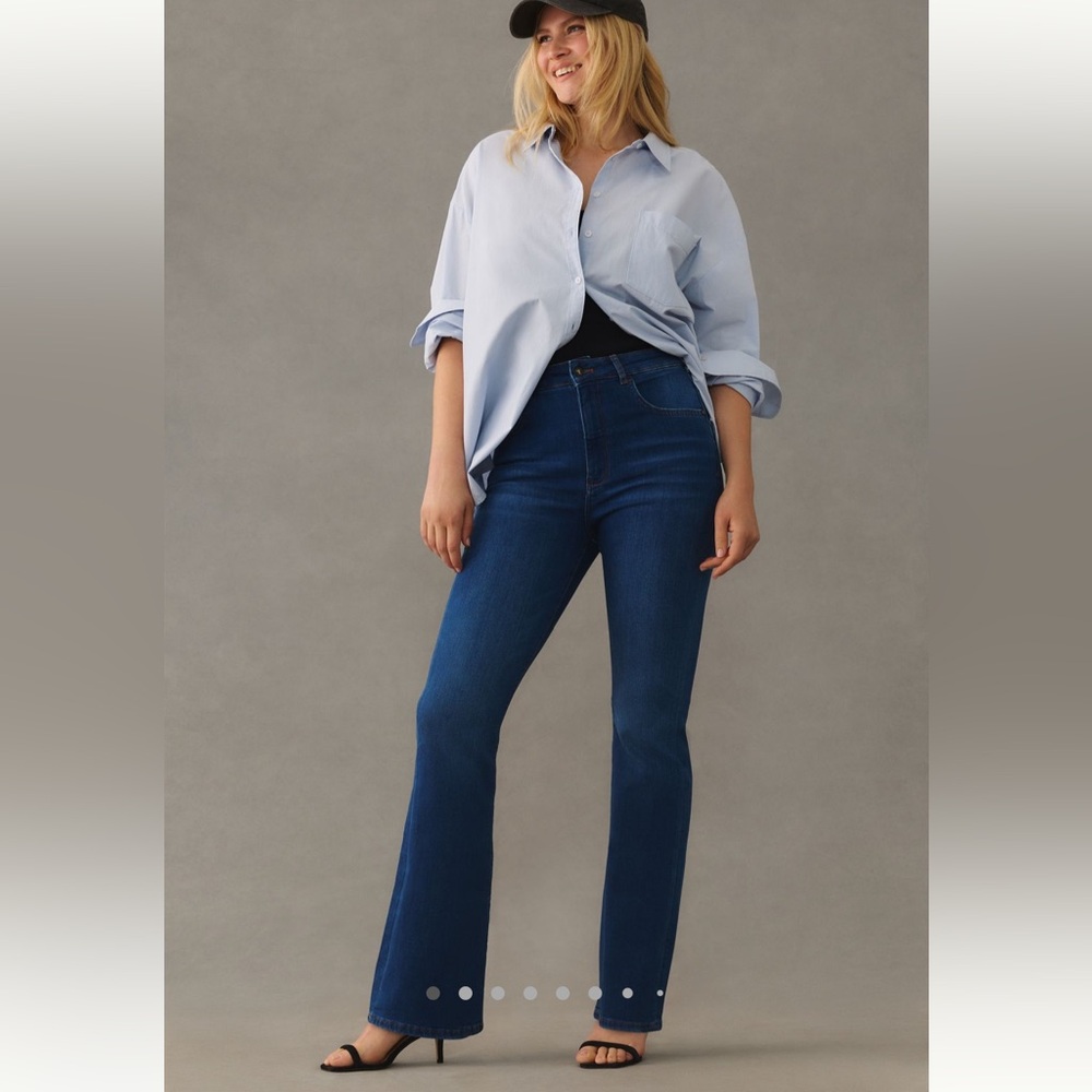 Anthropologie Pilcro the icon flare leg jeans size 32